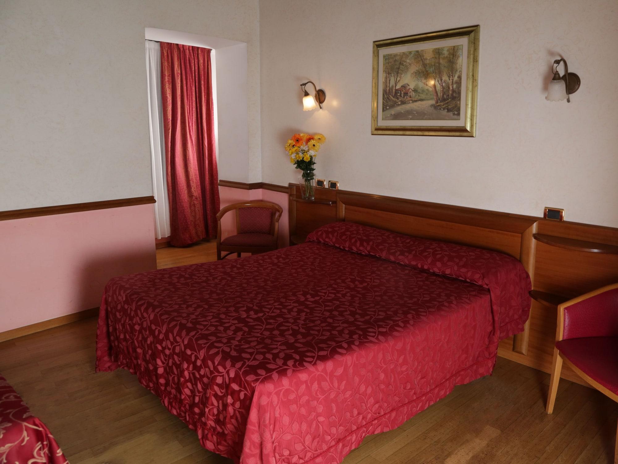 Hotel Santa Prassede Rome Luaran gambar