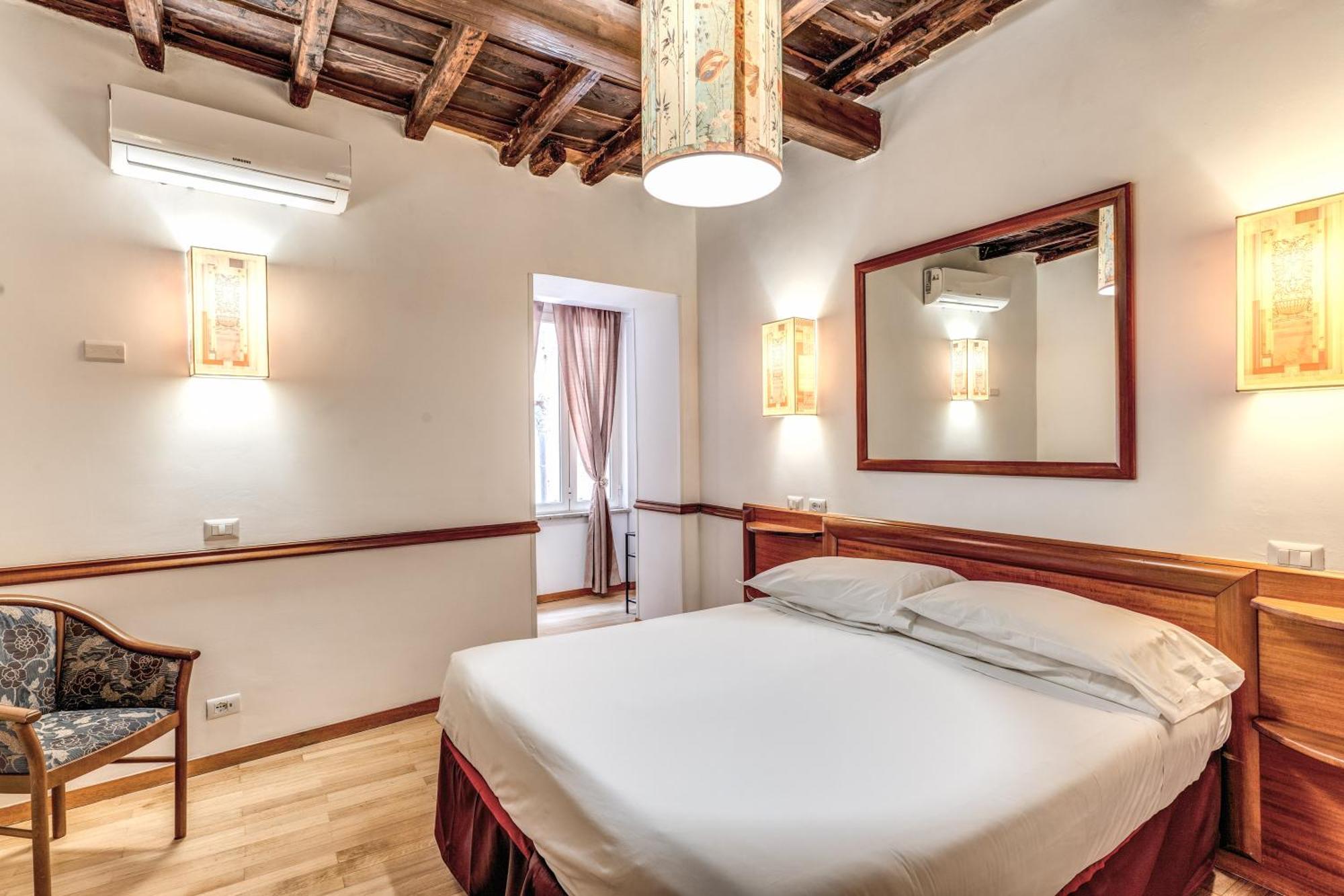 Hotel Santa Prassede Rome Luaran gambar