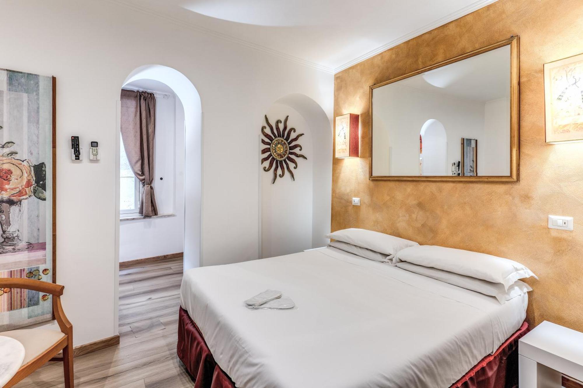 Hotel Santa Prassede Rome Luaran gambar