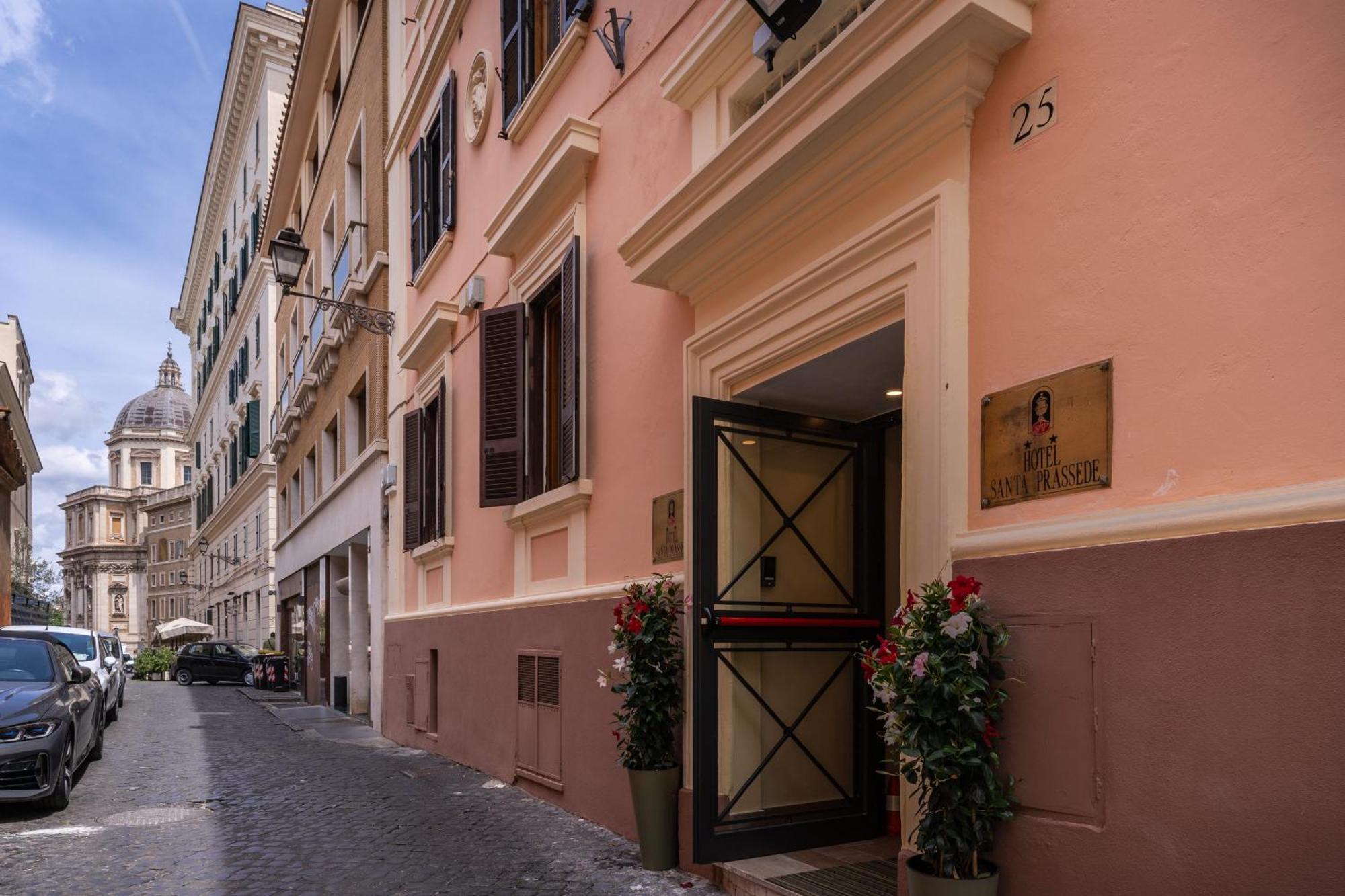 Hotel Santa Prassede Rome Luaran gambar